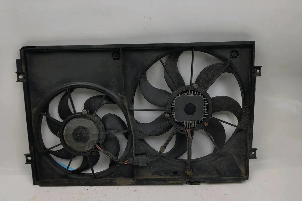 Ventilateur de refroidissement VOLKSWAGEN CADDY III  2.0 TDi 140ch occasion