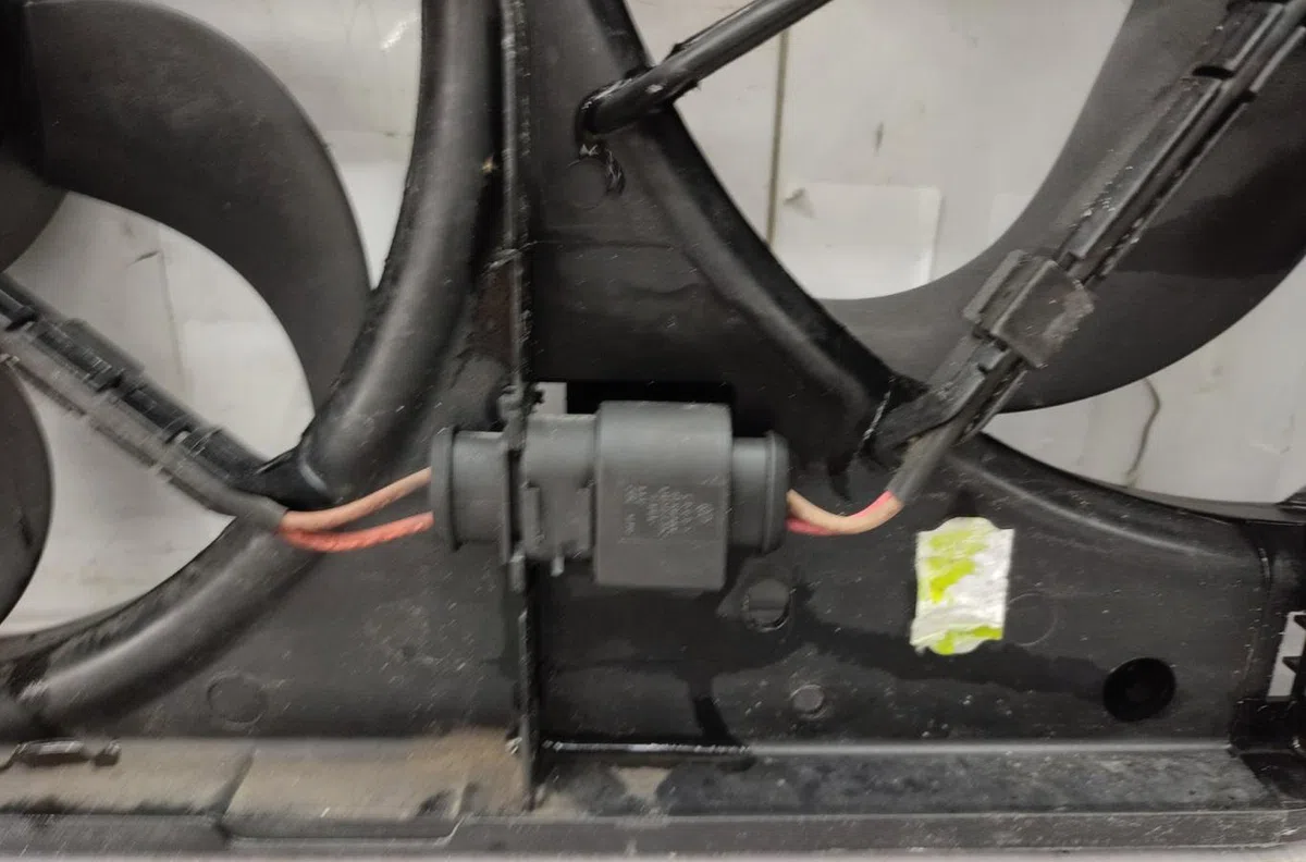 Ventilateur de refroidissement VOLKSWAGEN GOLF 6 occasion