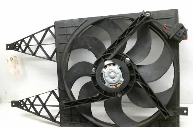 Ventilateur de refroidissement Volkswagen POLO (9N_, 9A_) 1.2 (2002-2007) occasion