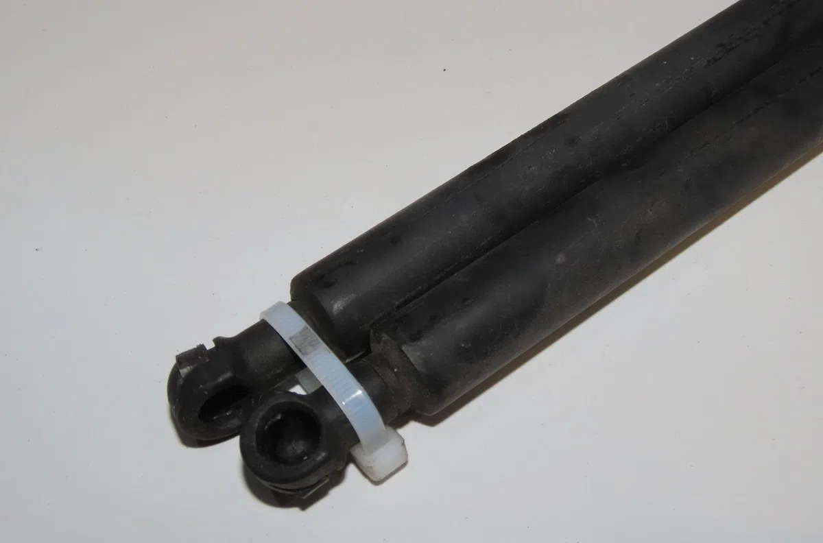 Verin droit hayon Bmw X3 (E83) 2.0 d (2004-2007) occasion