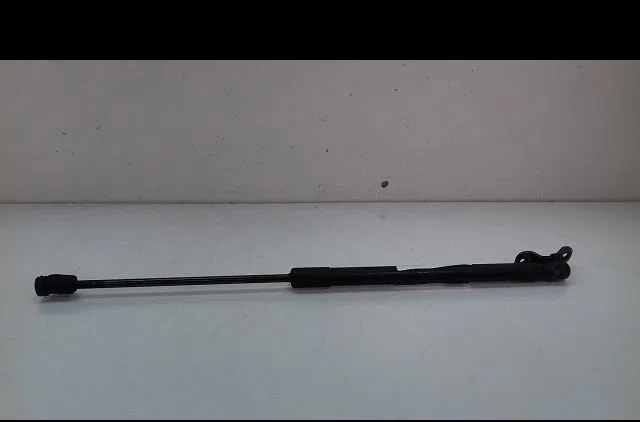 Verin droit hayon Kia PRO CEE'D (ED) 1.4 (2008-2012) occasion