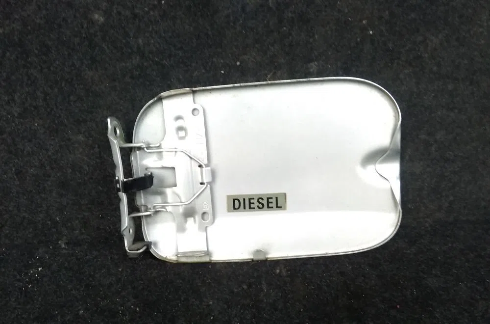 Volet de trappe carburant DACIA LOGAN 2007 occasion