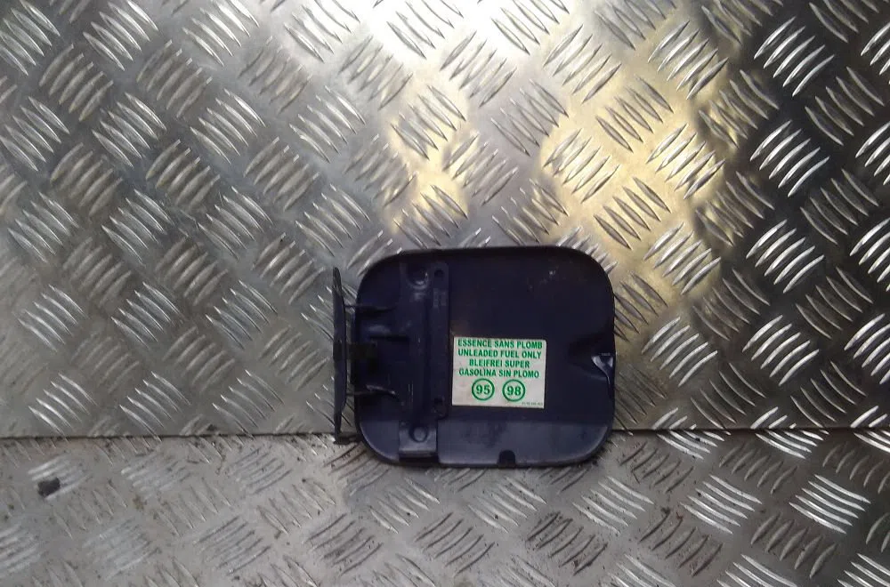 Volet de trappe carburant Dacia LOGAN (LS_) 1.6 (lsob, lsod, lsof, lsoh) (2004) occasion