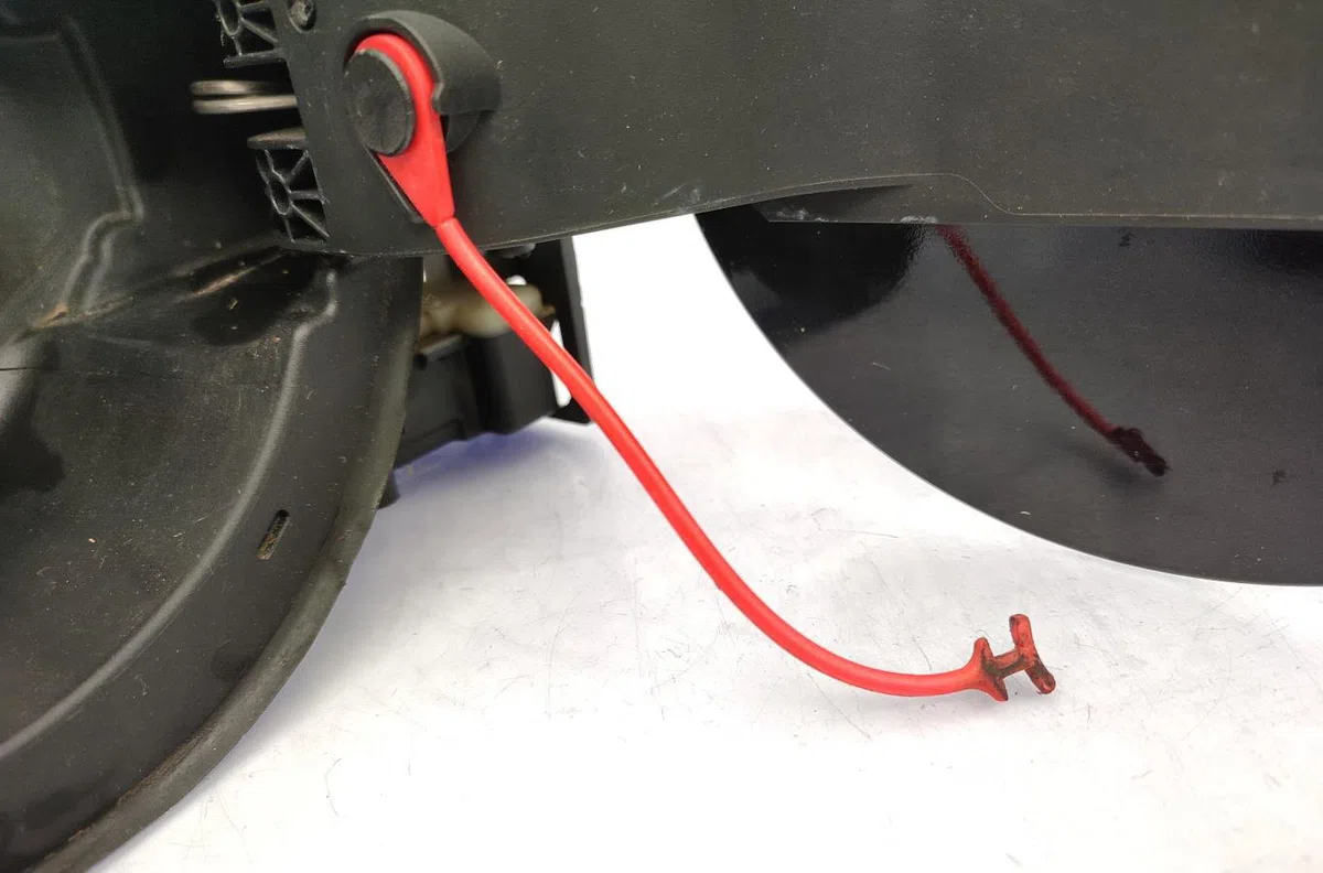 Volet de trappe carburant OPEL ASTRA J PHASE 1 occasion