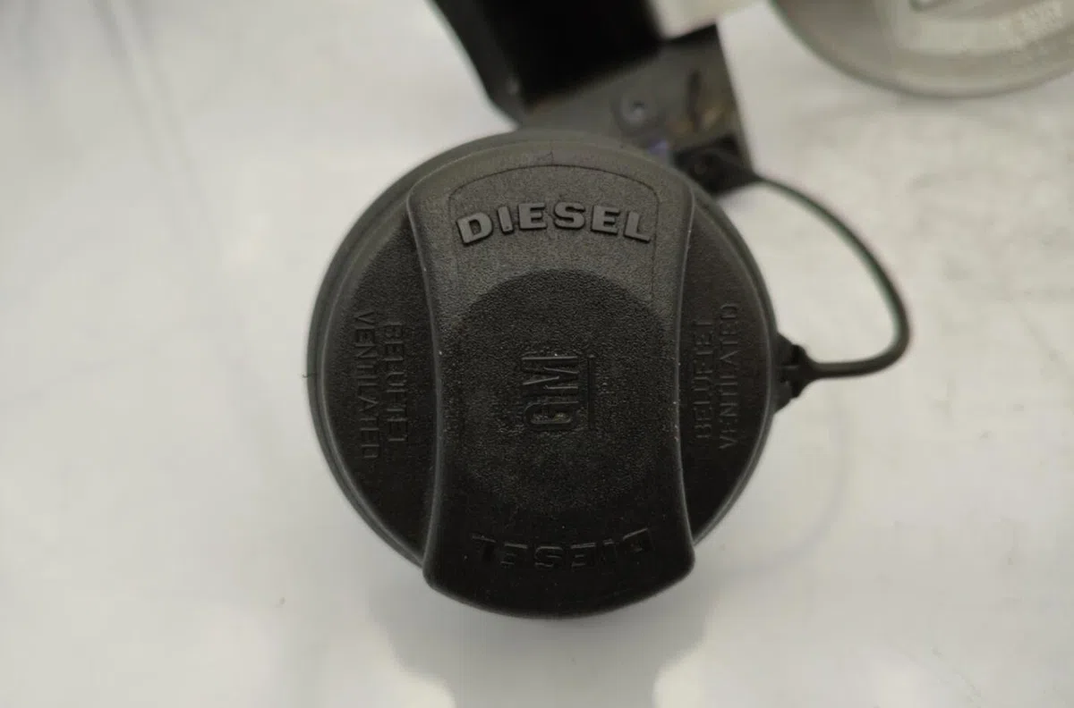 Volet de trappe carburant OPEL CORSA D PHASE 1 occasion