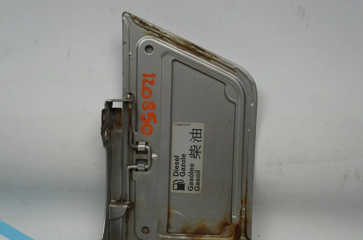 Volet de trappe carburant VOLKSWAGEN TRANSPORTER V  2.5 TDI 130ch occasion